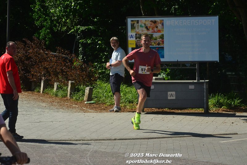 slides/MD1_0696.jpg